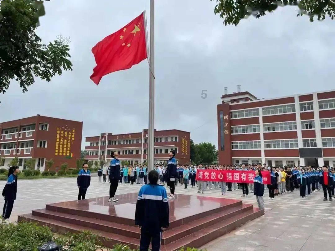 业绩预告不及预期,游戏和微盘股均出现持续预期下调