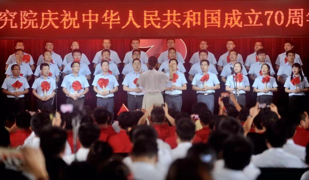 小矮怪挖金矿